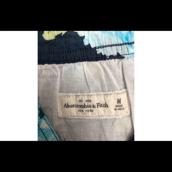 Abercrombie Floral Skirt - Picture 3 of 3